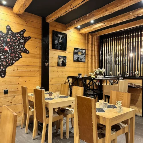 Salle du restaurant La Marguerite à Villard-de-Lans